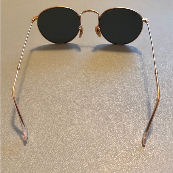 Ray-Ban Gold Frame Sunglasses with Black Lenses - Picture 5 of 7